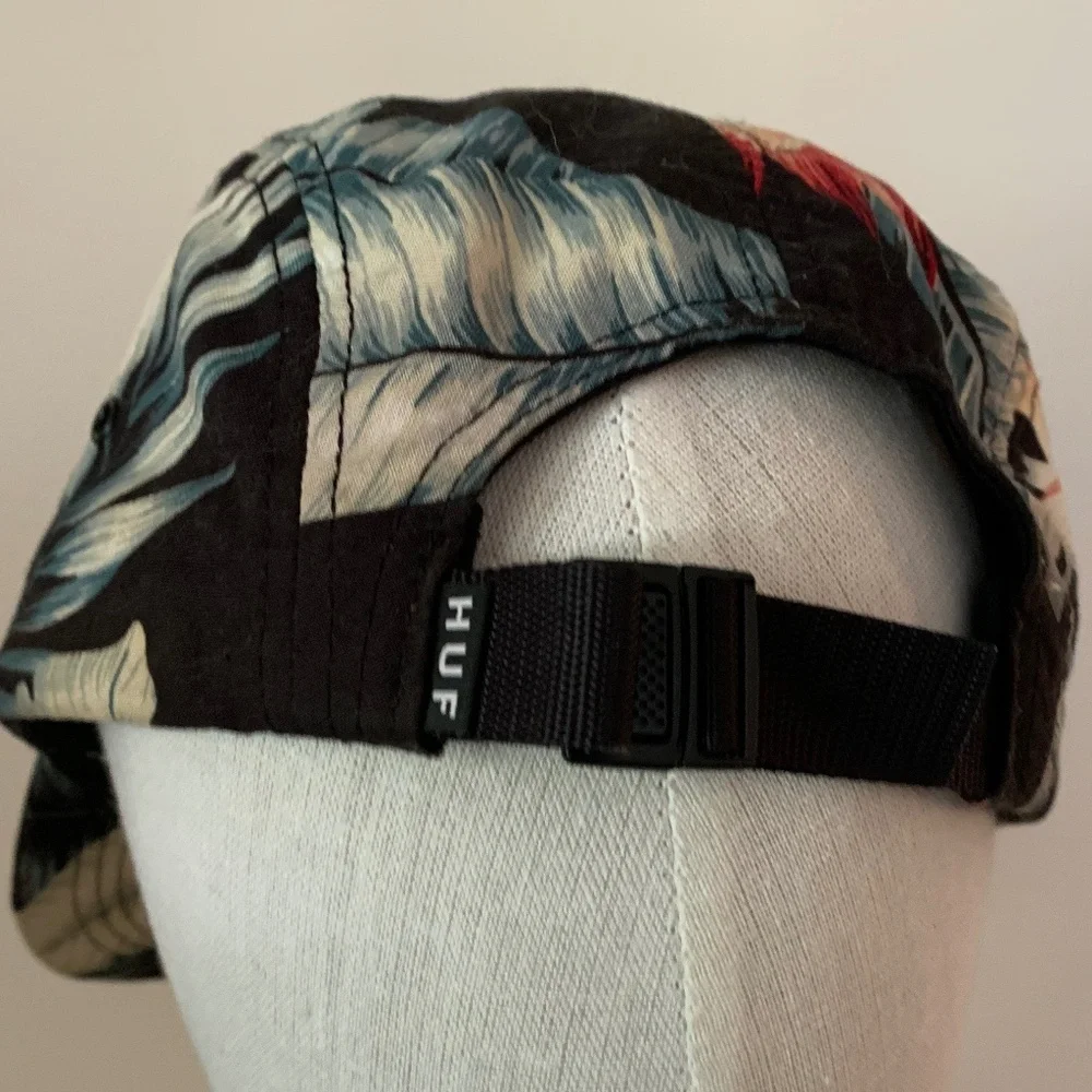 NWOT HUF Birds of Paradise 5 Panel Hat - Picture 2 of 3
